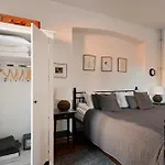 Haffelberg House *