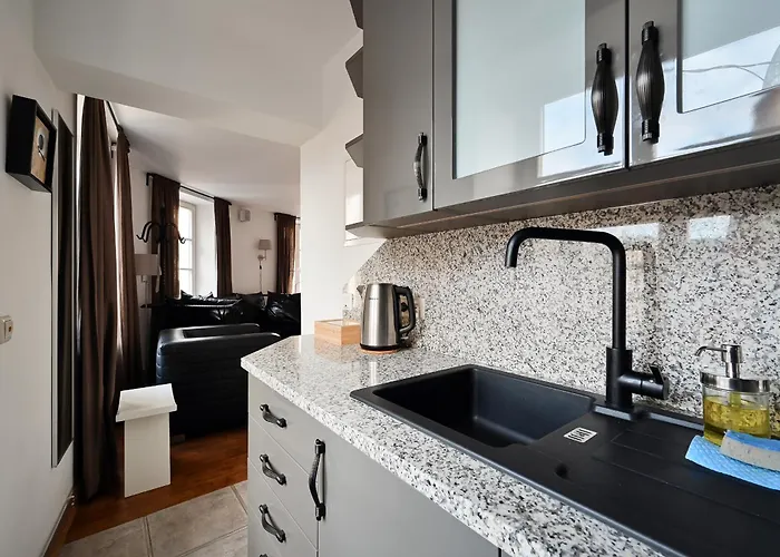 Daire Haffelberg House